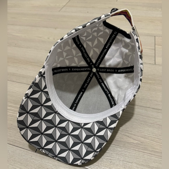 The Lost Bros - EPCOT hat - Disney Style - Picture 2 of 3
